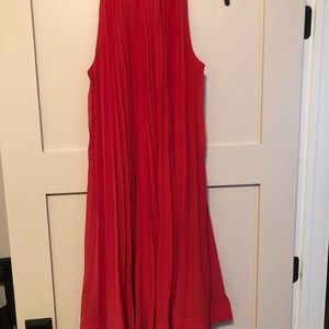 Beautiful pink pleated dress with necktie